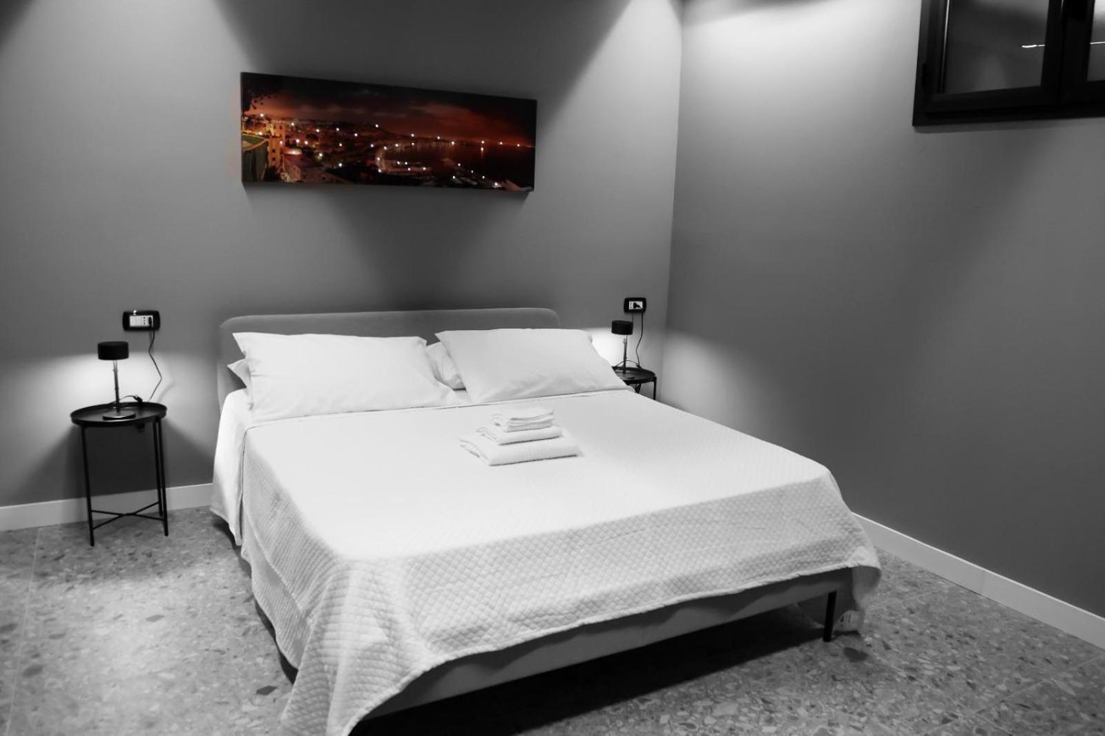 Gate 16 Room Napoli Eksteriør bilde